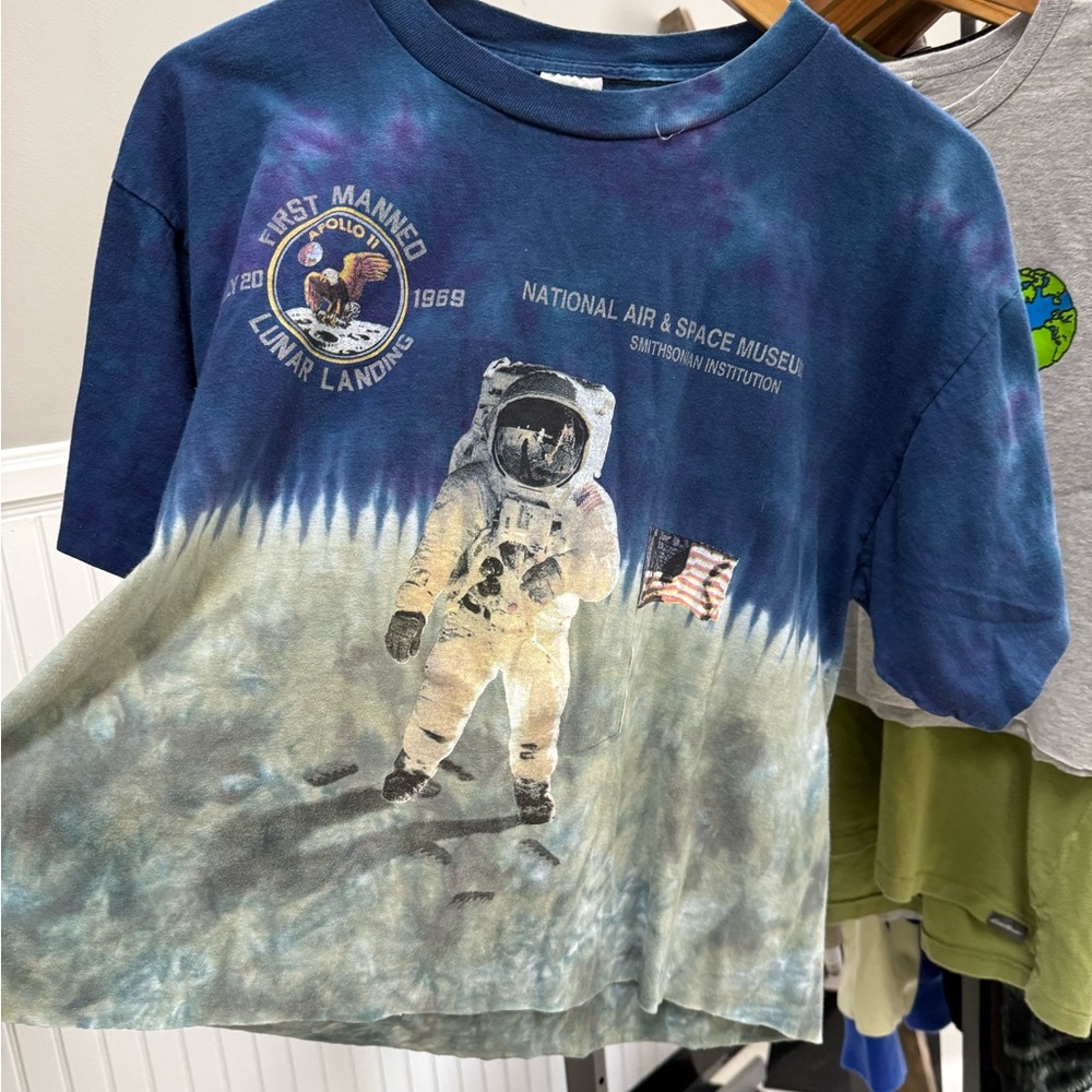 Smithsonian Astronaut Graphic Tee - Blue